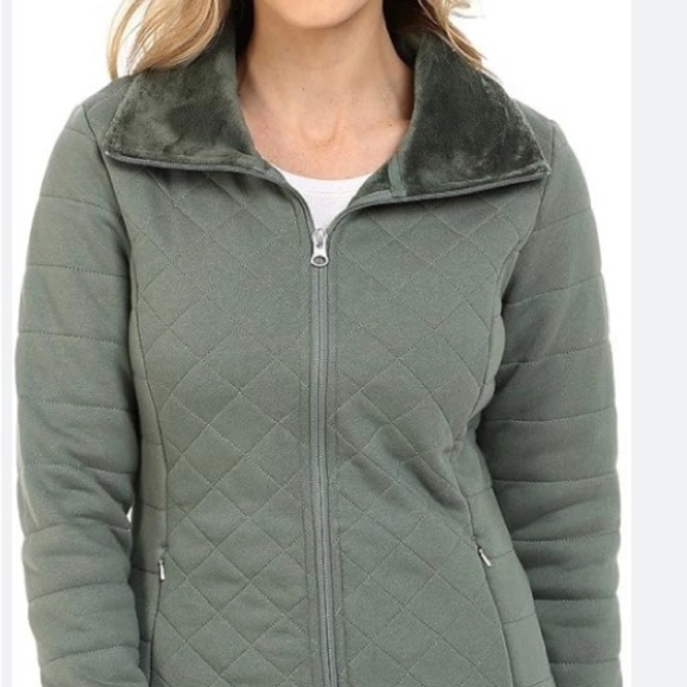 The North Face green quilted puffer jacket with faux fur collar size XS